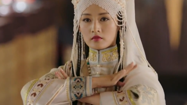如懿传:寒香见初次侍寝时,究竟说了啥?让乾隆宠了她整整17年