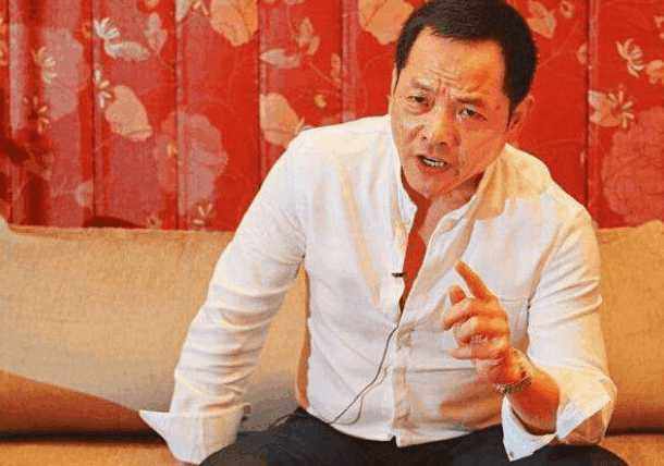 向华强让他三分,拍电影给自己立传的澳门大佬|张子强|尹国驹|向华强