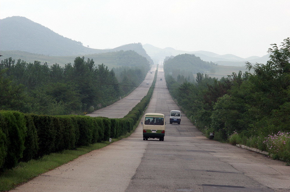朝鲜的高速公路图片