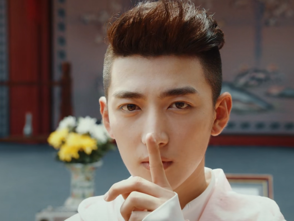 《终极笔记》番外篇,假的吴三省给潘子打电话,直接被识破_腾讯新闻