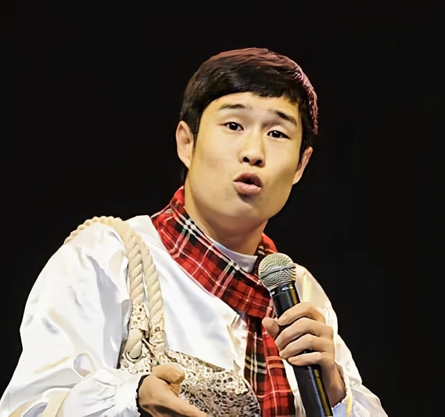 曾经红极一时的小沈阳去参加《我就是演员》,挑战"张东升"一角,因演技