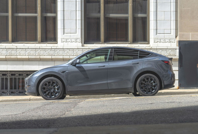 七座版特斯拉modely最新消息232布局多2万值吗