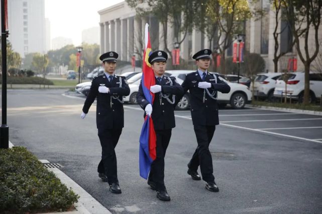 110人民警察節丨致敬人民警察