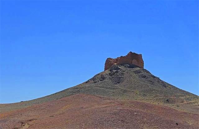 结语断崖上的文字被证实就是《封燕然山铭》,那说明蒙古国的杭爱山就