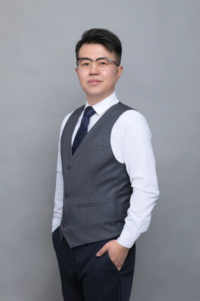 肺癌|40岁男子戒烟一年后查出肺癌离世，医生：这3处“疼”要当心