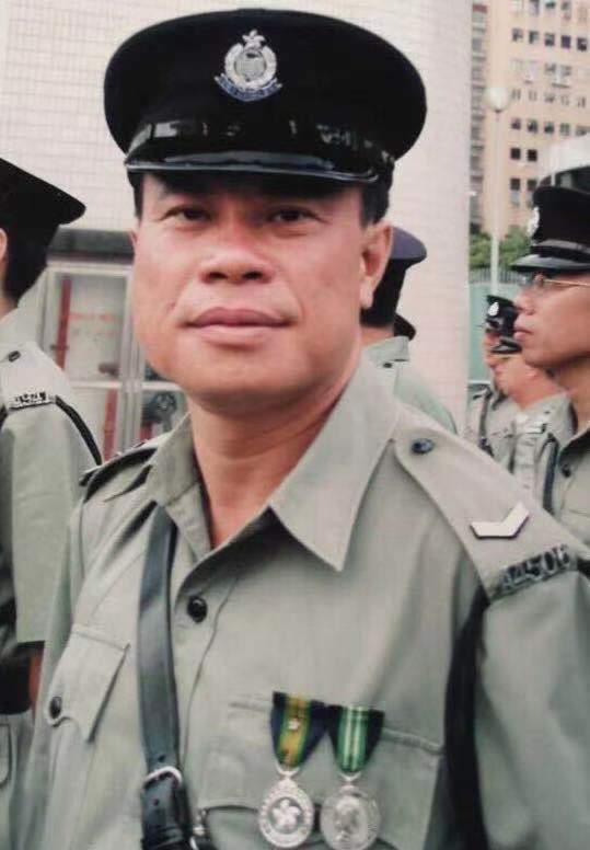 66岁香港男演员兼职开出租车苦难把岁月拉长忙碌将时光缩短