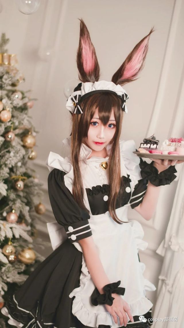 cos:明日方舟女仆阿米娅cos正片|明日方舟|cosplay|阿米娅|女仆|礼物