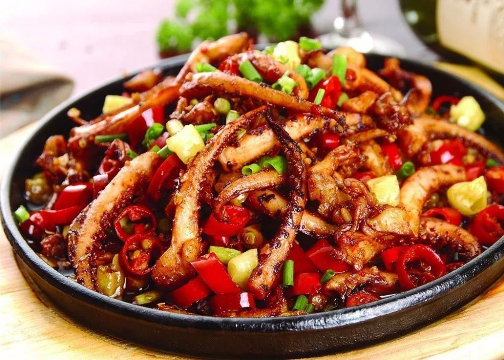 比烧烤还好吃的香辣孜然鱿鱼须5分钟就搞定