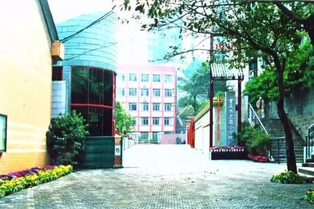 陌陌土豪排行榜_周榜|陌陌映客收入暴涨;土豪总打赏4840万;10位主播收入破百万