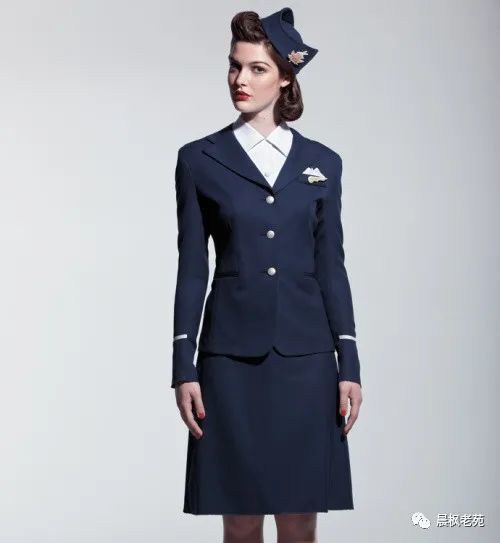 1938年的加航制服ellen church之后,各大航空公司都开始招聘空姐,空姐