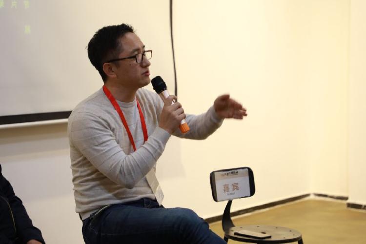 中国导演吴皓抗疫纪录片《76天》入围奥斯卡最佳纪录片参选名单_腾讯