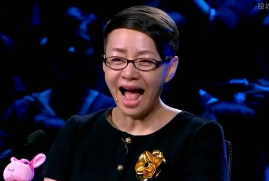 一代小品女王宋丹丹:曾高考两次落榜,与富豪老公相识28天闪婚