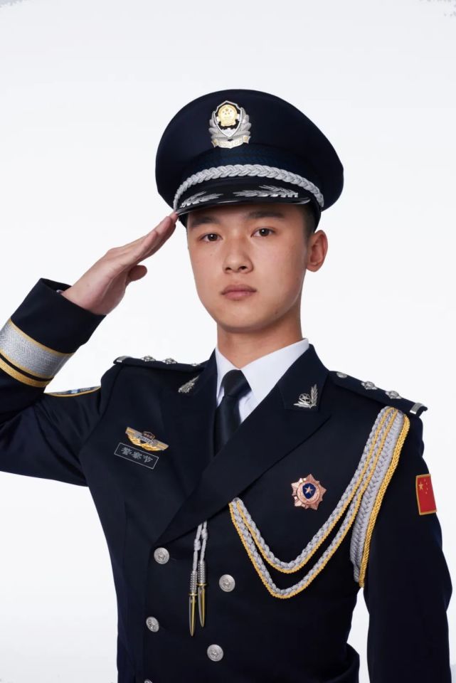 司法警礼服图片