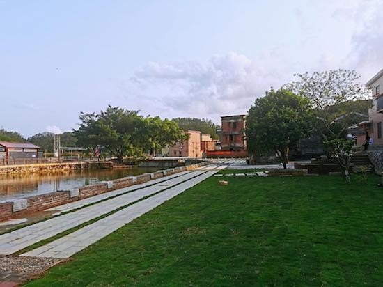 此外,横陂镇还将建疏港公路,直通325国道大槐镇段,与大槐服务区等旅游