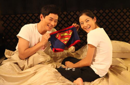 他们在剧中饰演母子现实中却是夫妻给双胞胎取名一模一样