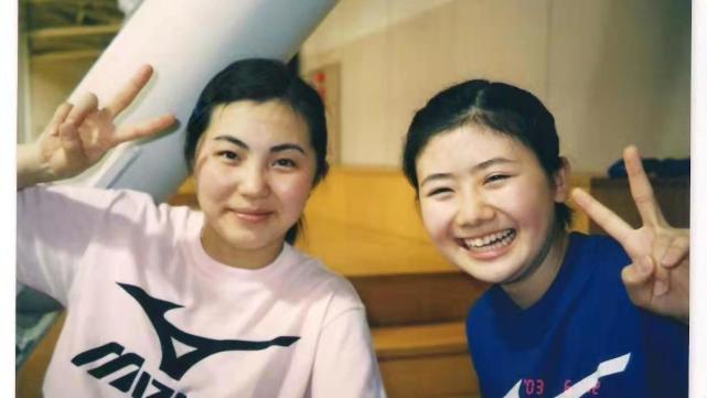 福原爱教练汤媛媛之女也走乒乓职业路线,10岁就参加全日锦标赛!