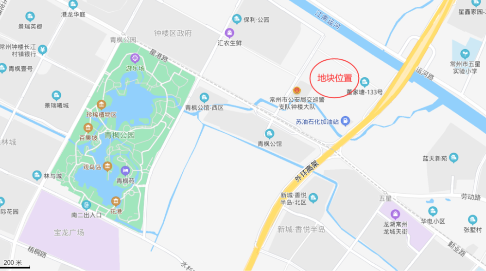 青枫公园北则是港悦府和融信澜悦,同样是一刚需一豪宅,不过价格相比