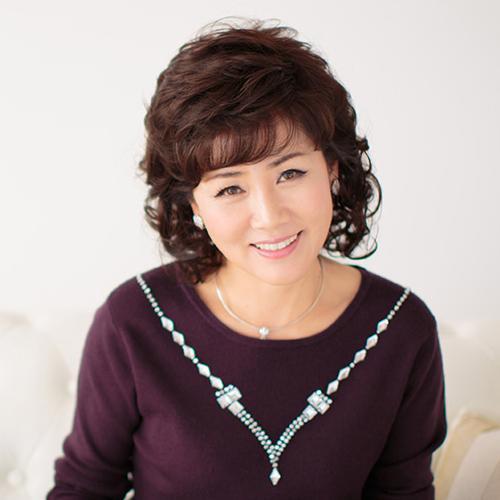 老年人现在流行染什么颜色学会这三种选色方法你的发色你做主