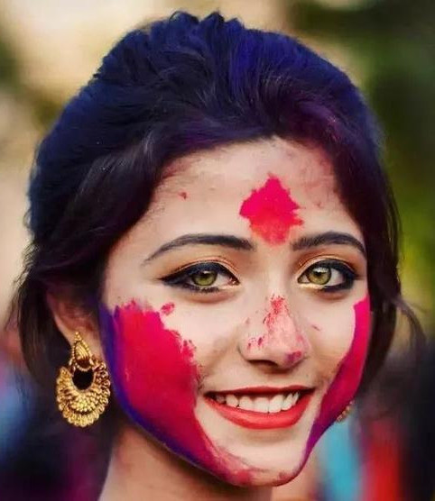 印度最美女孩的美丽令人羡慕,知道她姓氏