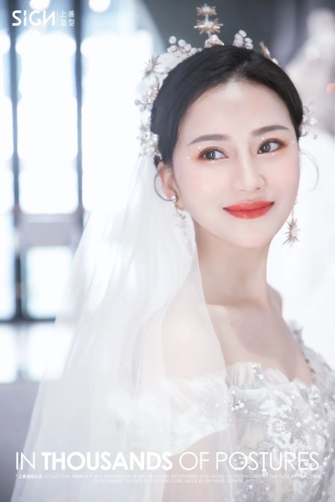 皇冠新娘造型,最好看的仪式白纱