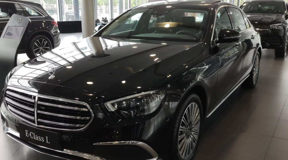 全网都在黑奔驰e级可依旧卖得很好而且优惠也并不大