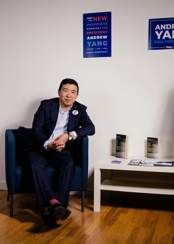 杨安泽为竞选纽约市长接采访,抱怨俩儿子在家太闹,被抨击很"凡尔赛"