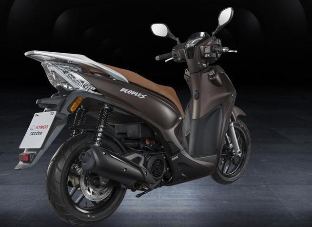 令人惊叹的外观是光阳peoples 150的最大亮点.