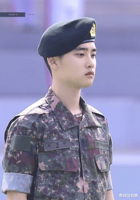 为纪念exo都暻秀退伍,29岁生日,粉丝团捐了1700万善款