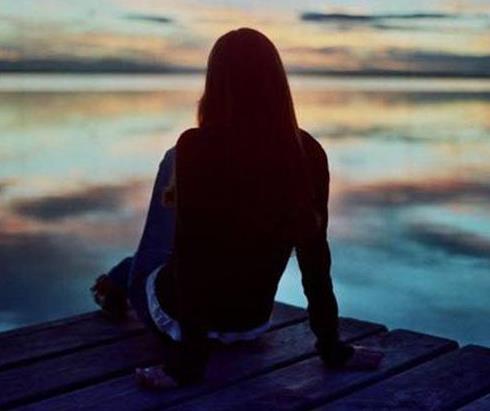 心理测试:选一个伤感背影,测班里的谁能伤你的自尊心?_腾讯新闻