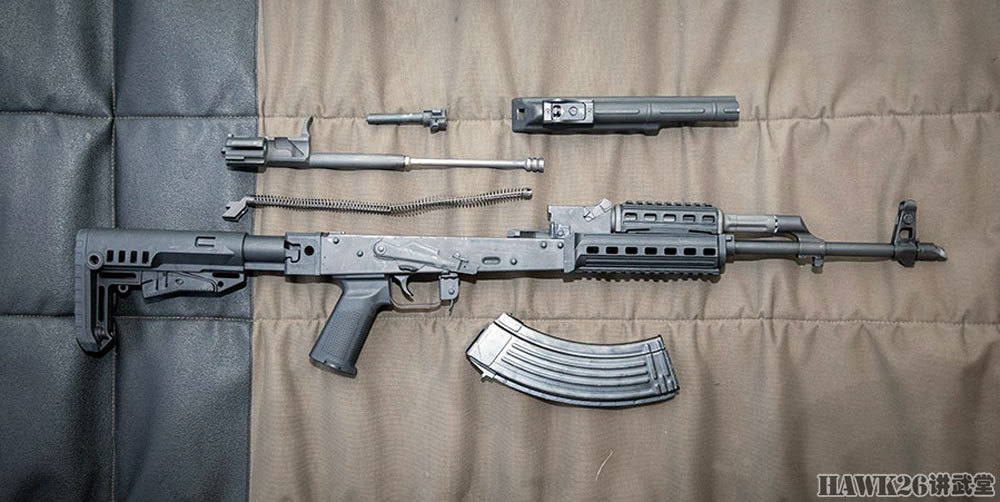 从外形上看,就是卡拉什尼科夫akm的仿制型,但在一些细节方面进行了