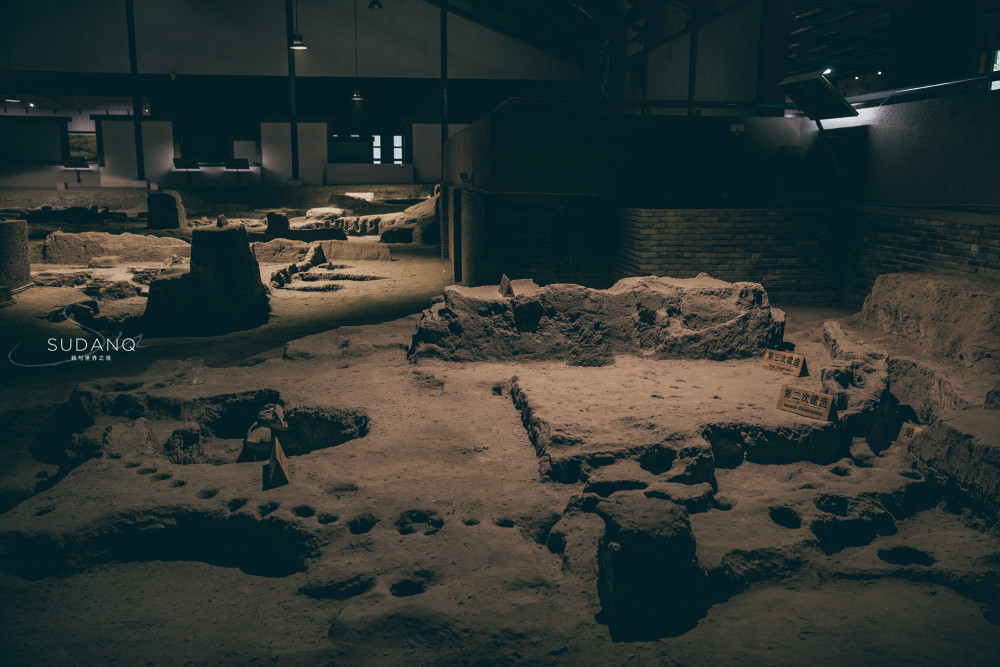 西安秦中自古帝王州建有中国第一座史前遗址博物馆