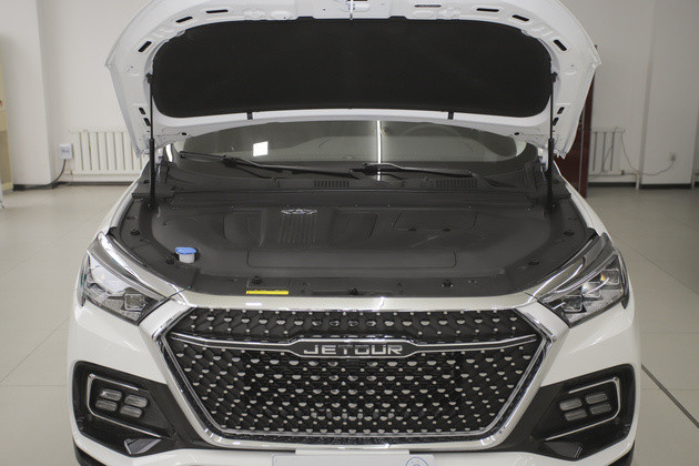 终于火了月薪8千买捷途x95就对了不要错过