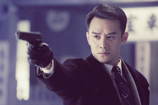 《伪装者》可以说是近些年来的最经典的谍战剧之一,2020年《隐秘而