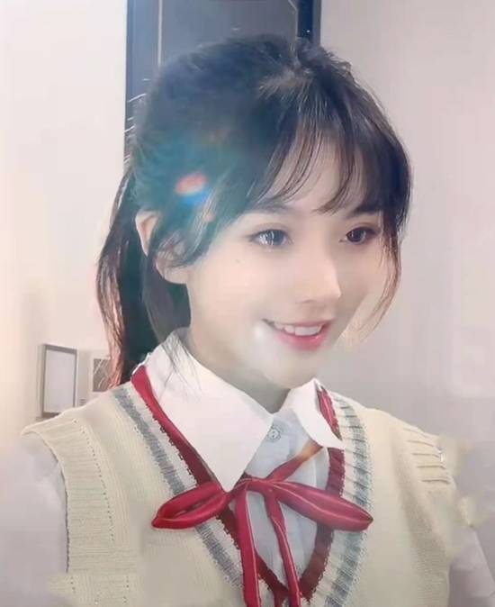 彭十六放出学生照看到眼中的细节粉丝炸锅了老婆别哭我心疼