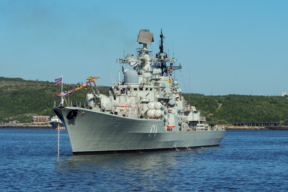 现代战舰乌沙科夫图片