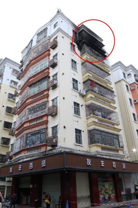 1月11日下午龙华区民治街道白石龙2区一栋住宅着火