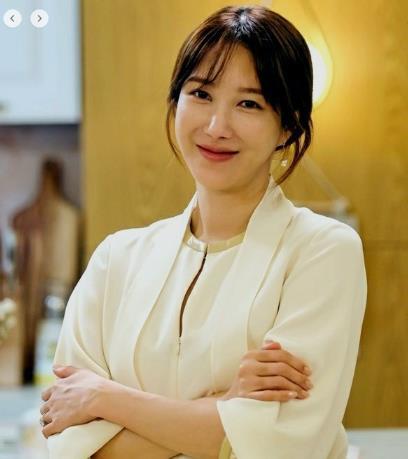 朴殷硕逆生长似爱豆 放弃美国居住权自愿入伍 37岁凭