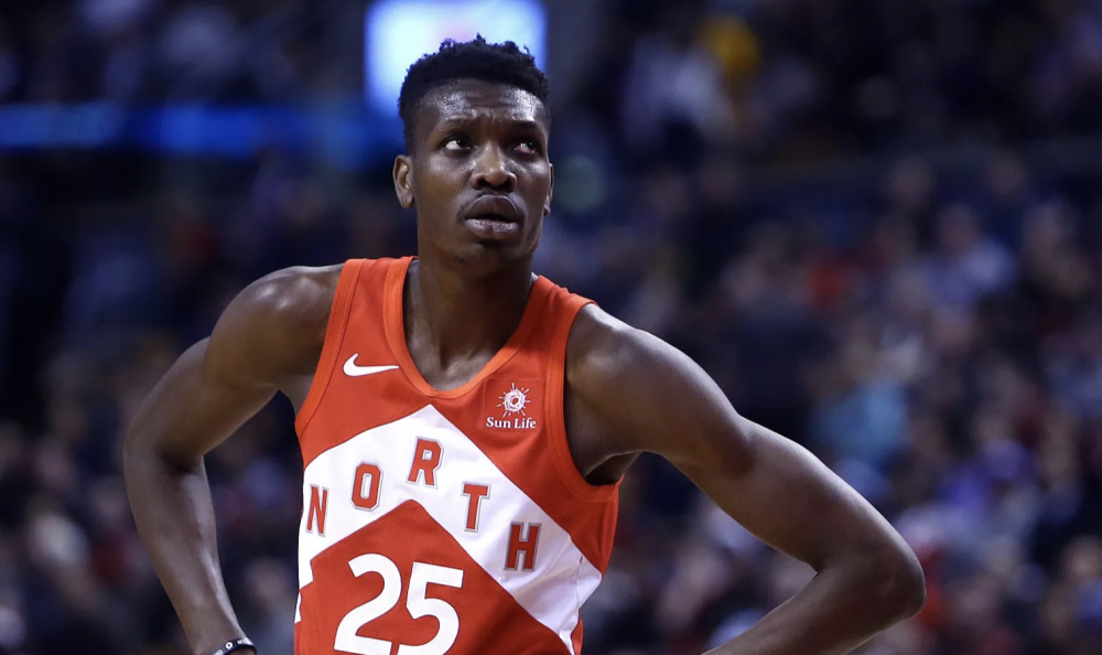 开局2胜8负的猛龙克里斯布歇是他们本赛季唯一的安慰