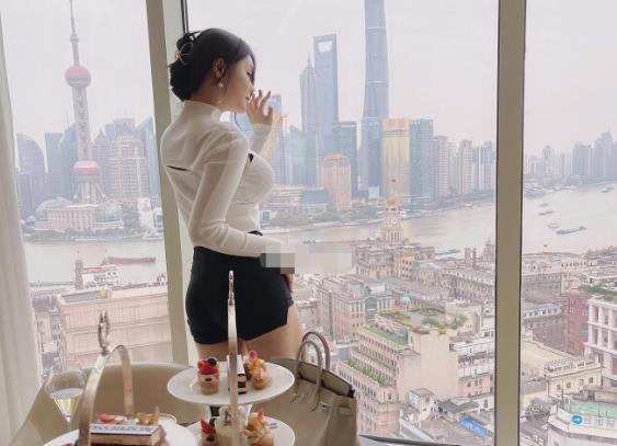 "斗鱼三骚"张琪格或将回归,新照惨被吐槽,自曝停播后省吃俭用