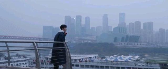 肖战带火"朝天门"!节目后发长文,他心中的重庆好特别_腾讯新闻