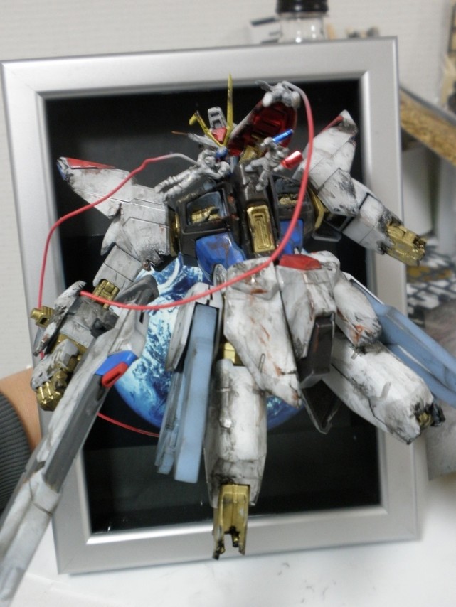 模玩控遍体鳞伤的强袭自由高达模型谁实力这么强