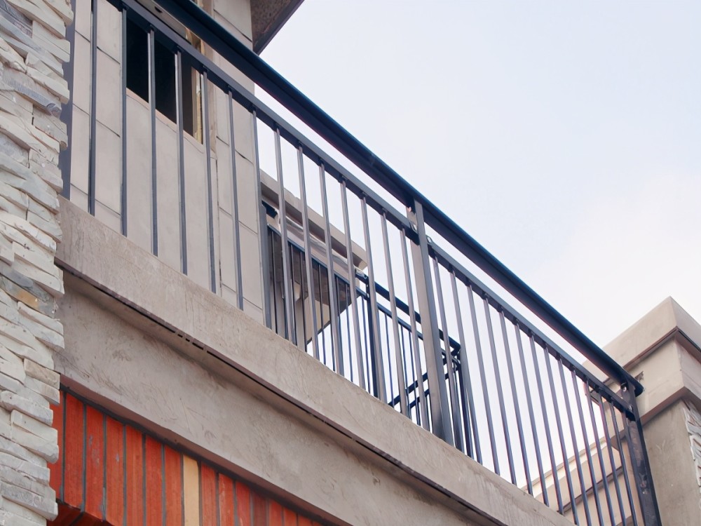 阳台护栏一般多高比较合适