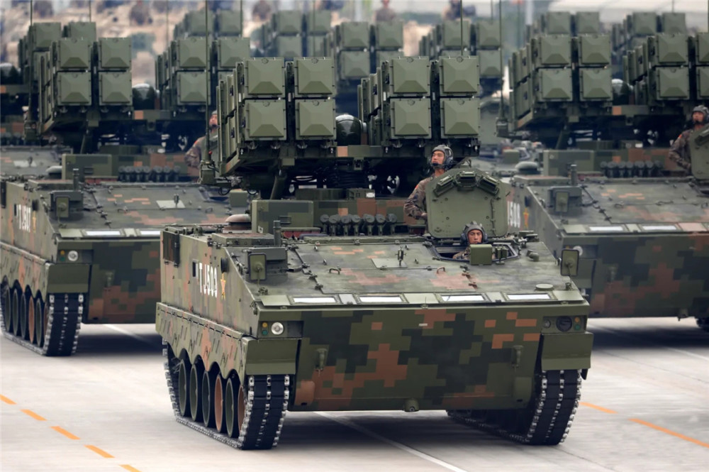 红箭10别躲了我看见你们了