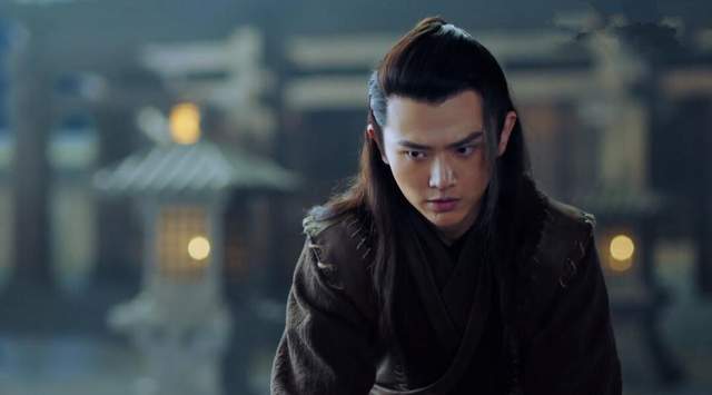 为换盈娘一命,被萧綦罚跪一夜.