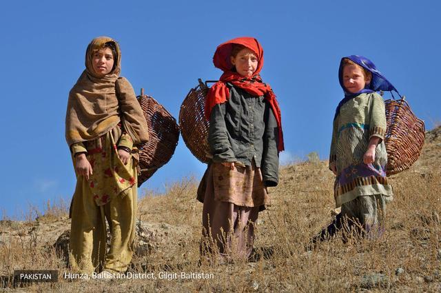 图说原住民:布鲁绍人