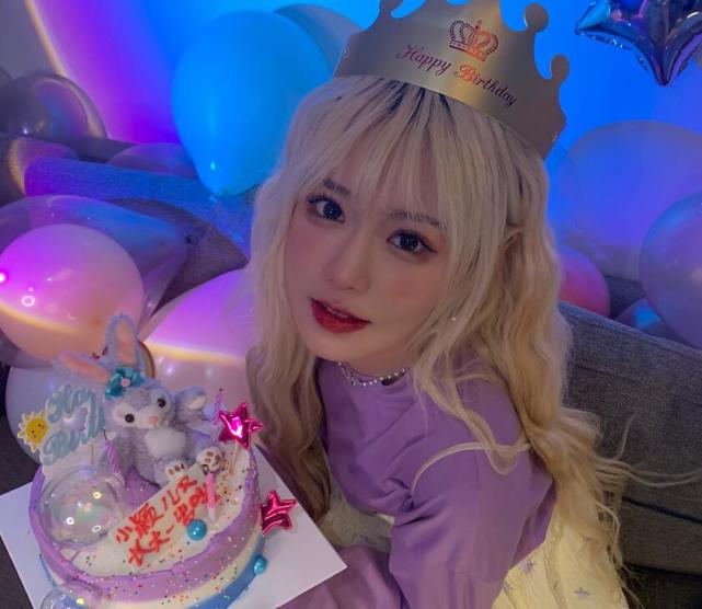 起司姨太放了个"丑照",反而让粉丝直呼老婆_腾讯新闻