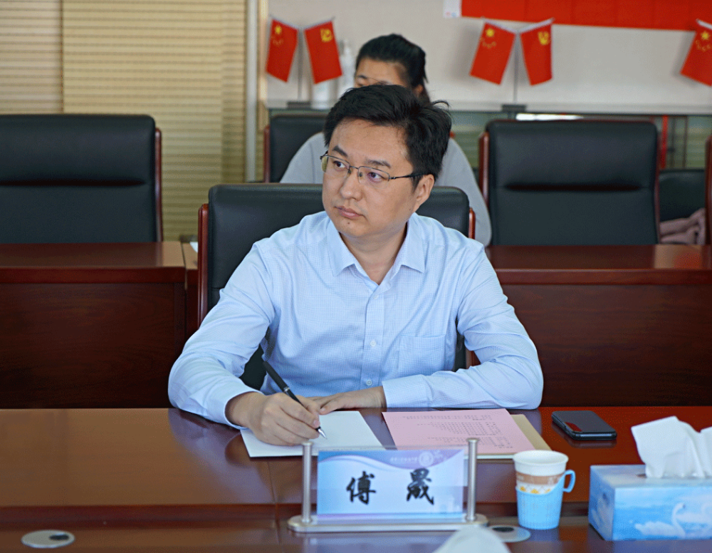 儋州与清华大学附属中学签署战略合作协议