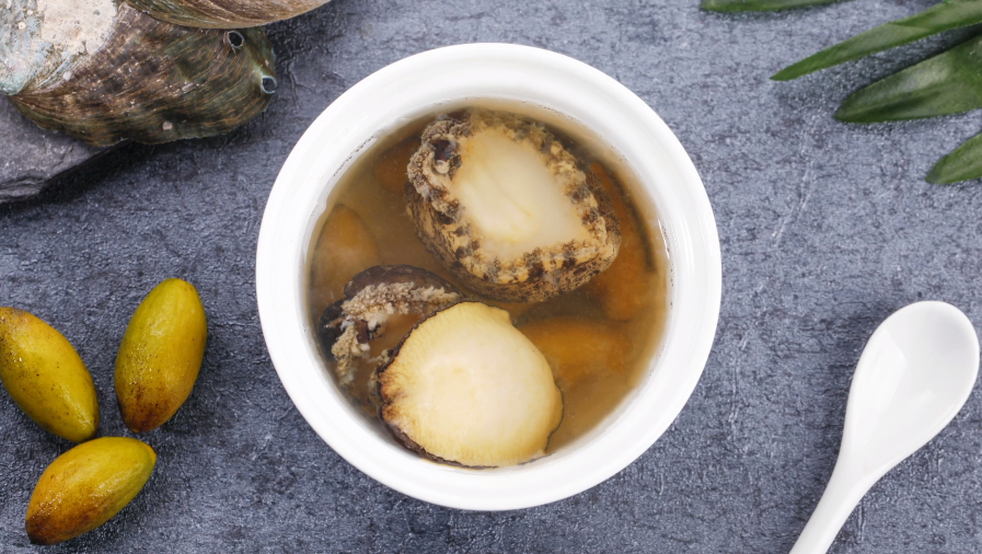 寒冬里的一碗滋补汤,千万别错过的鲍鱼橄榄滋补汤