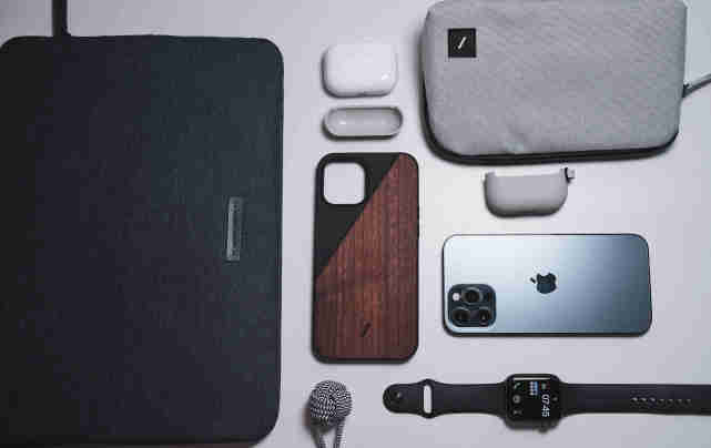 糖纸众测丨当你拥有了苹果五件套,要不要考虑 native union 保护套装?