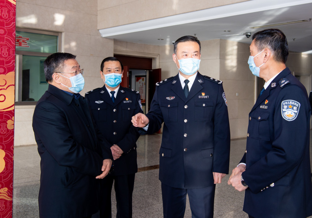 枣庄市公安局举办警营开放日活动_腾讯新闻